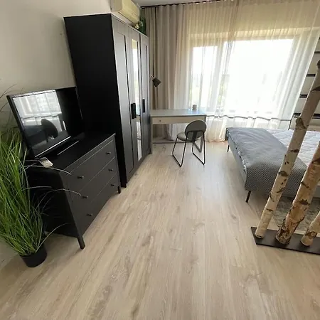 Stylish - Piata Alba Iulia Bukarest