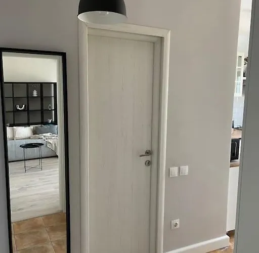 Stylish - Piata Alba Iulia شقة بوخارست