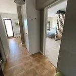 Stylish - Piata Alba Iulia Бухарест
