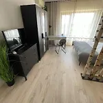 Stylish - Piata Alba Iulia Бухарест
